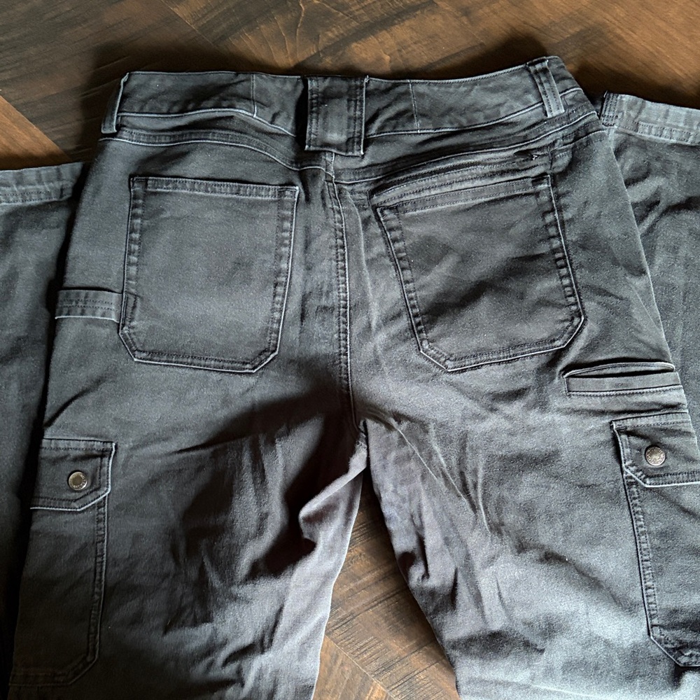 Duluth Trading Co Charcoal Women's Cargo Jeans - Picture 5 of 5